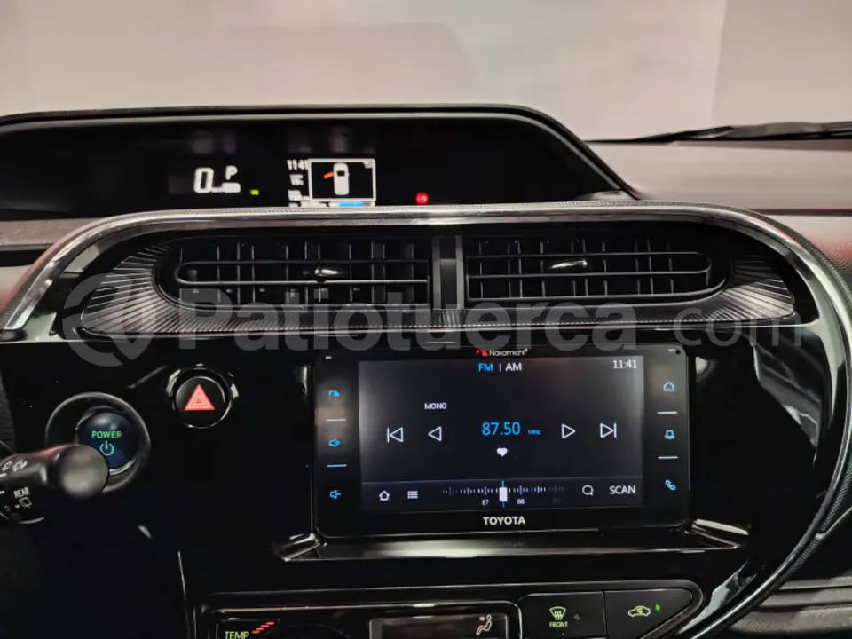 Foto 9 de Toyota Prius C Sport