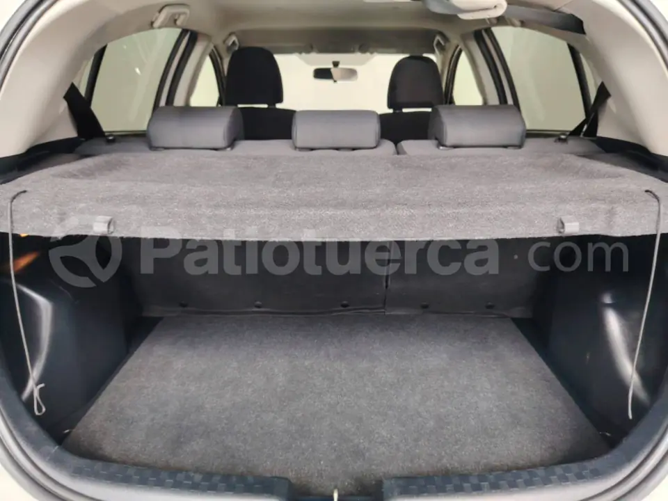 Foto 17 de Toyota Prius C Sport