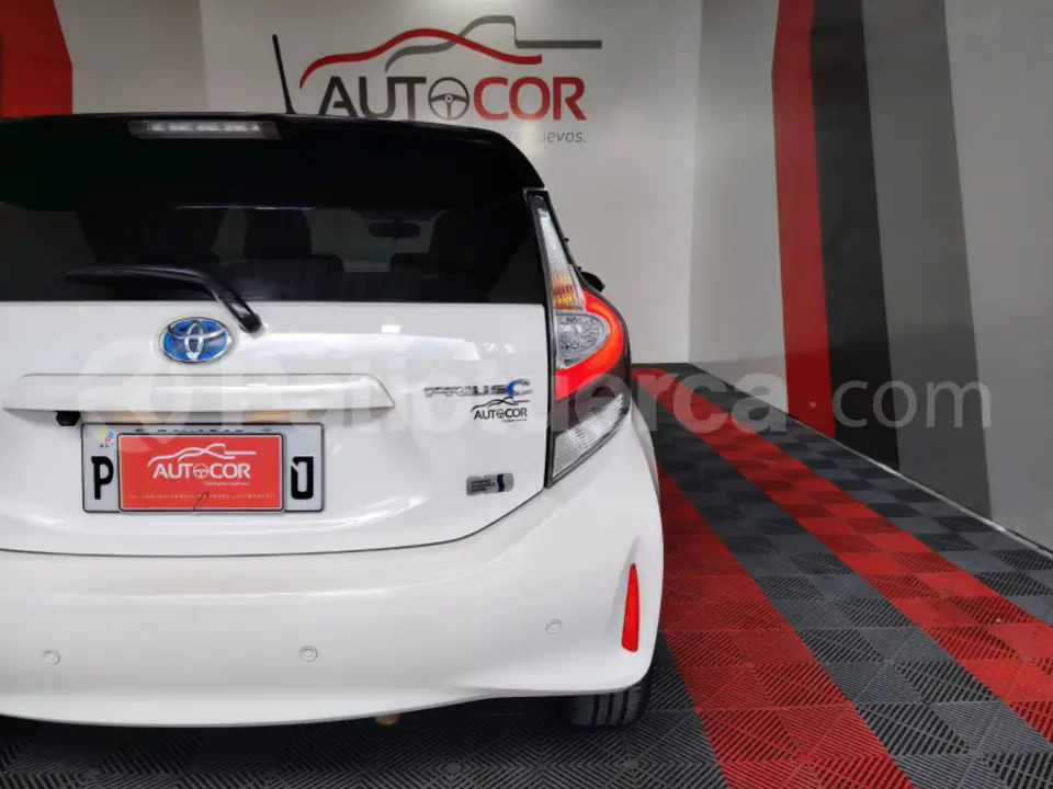 Foto 28 de Toyota Prius C Sport