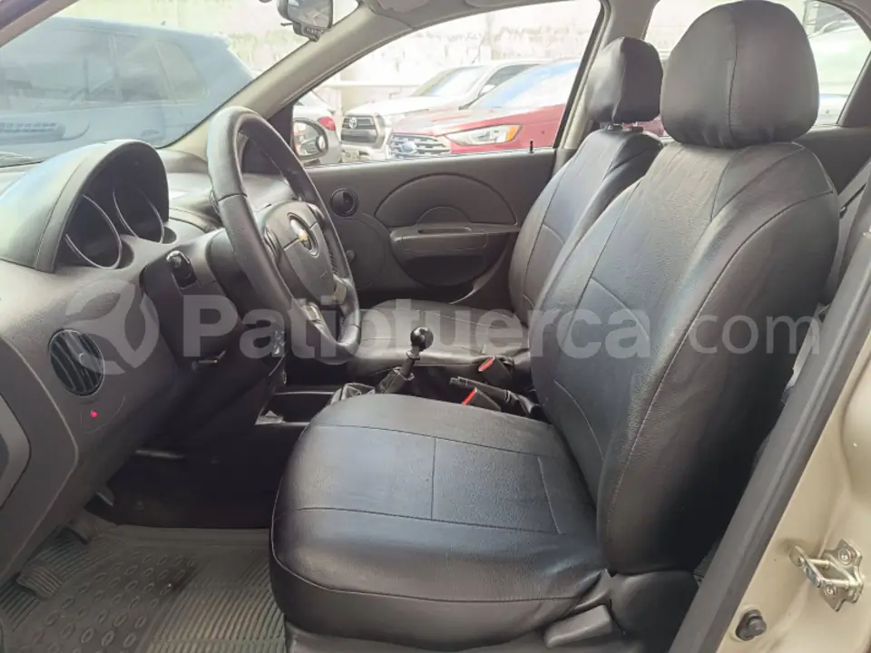 Foto 3 de Chevrolet Aveo