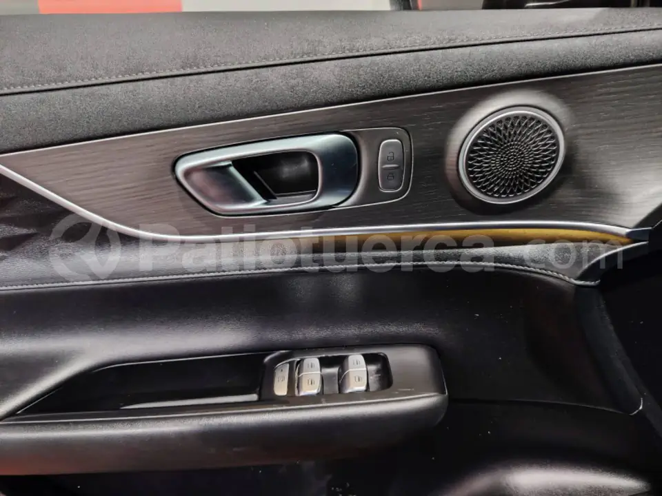 Foto 11 de Chery TIGGO 8 LUXURY