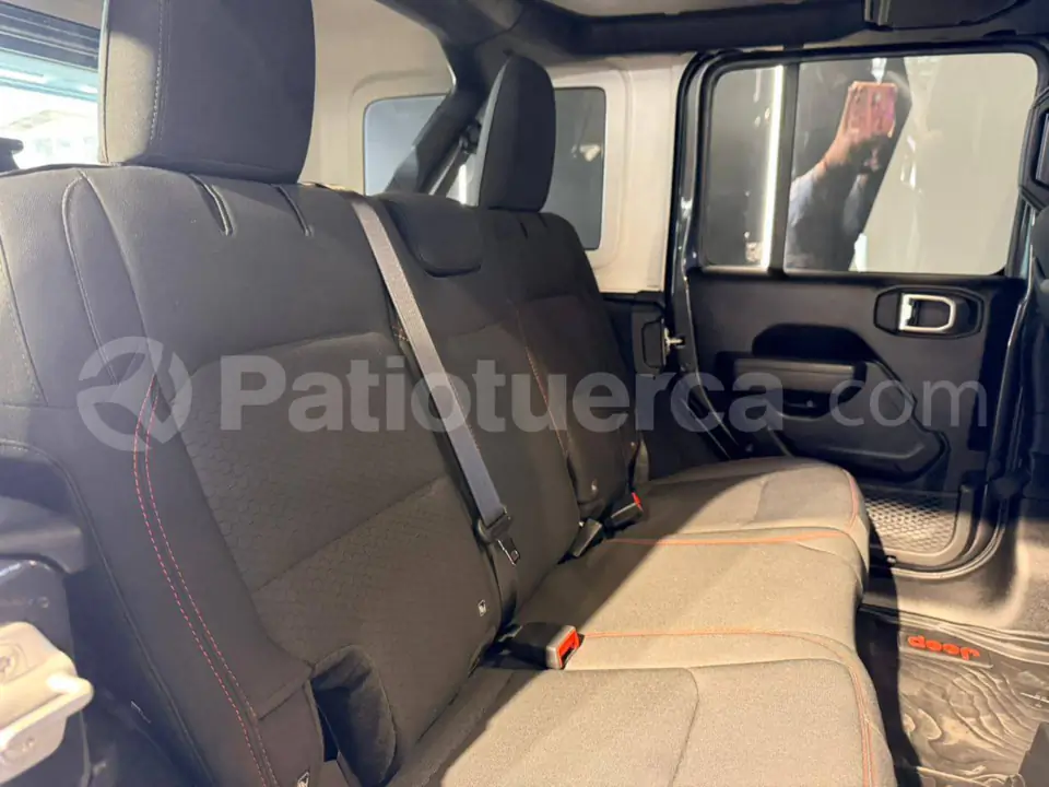 Foto 22 de Jeep Wrangler Unlimited Rubicon