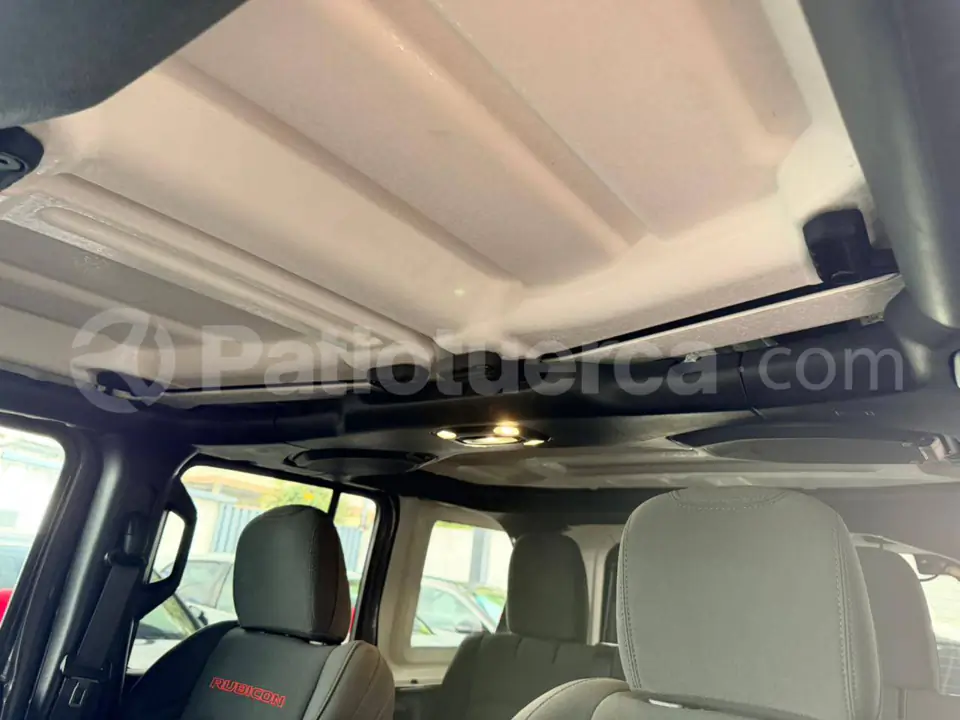 Foto 26 de Jeep Wrangler Unlimited Rubicon
