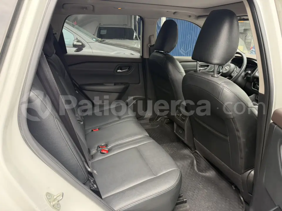 Foto 5 de Nissan X-TRAIL EPOWER ADVANCE