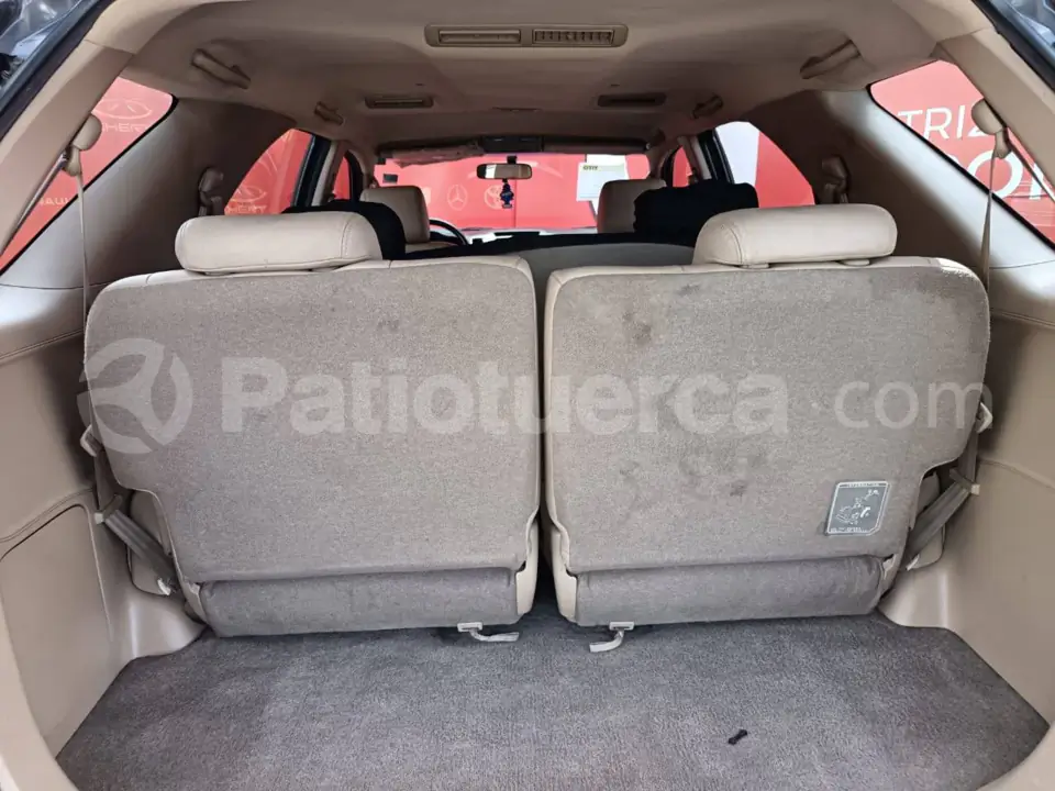 Foto 9 de Toyota Fortuner 2.7