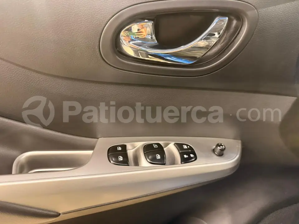 Foto 12 de DongFeng RICH 6