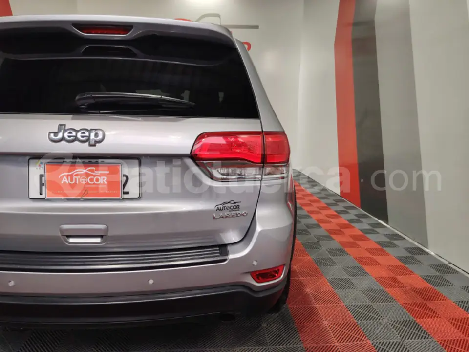 Foto 16 de Jeep Grand Cherokee Laredo