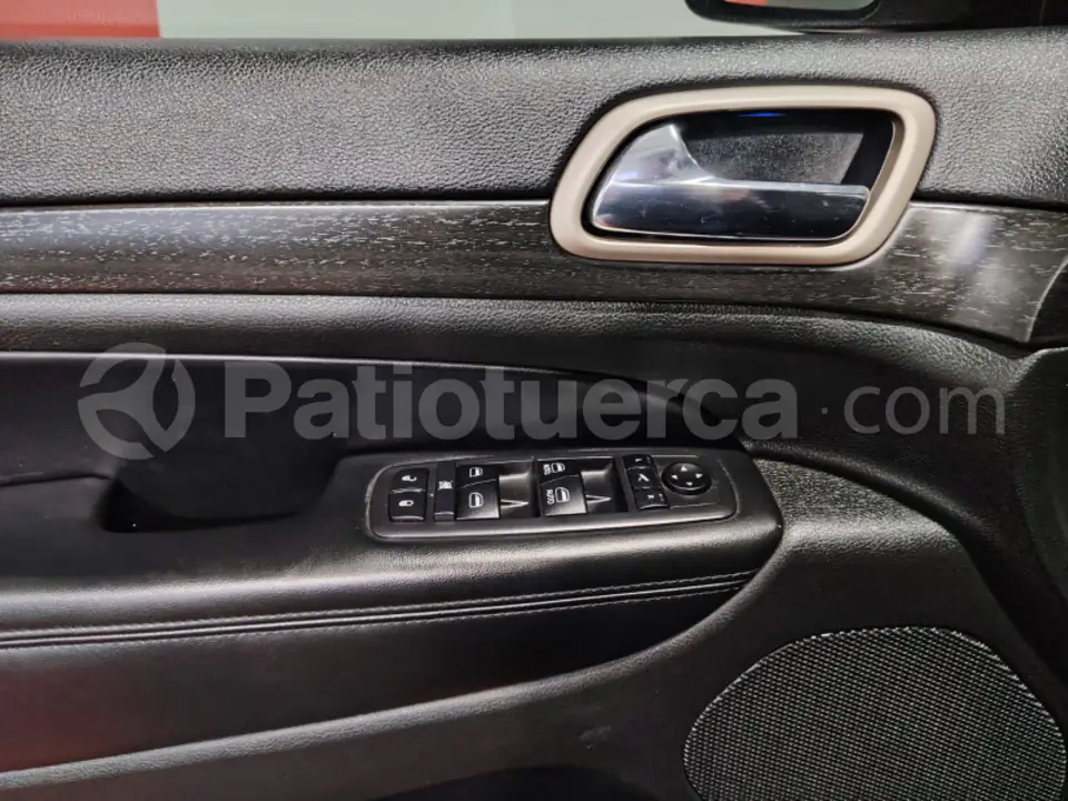 Foto 27 de Jeep Grand Cherokee Laredo