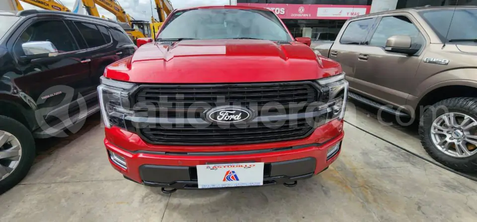 Foto 2 de Ford F150 Platinum