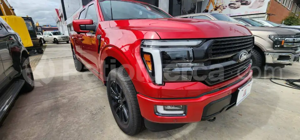 Foto 3 de Ford F150 Platinum