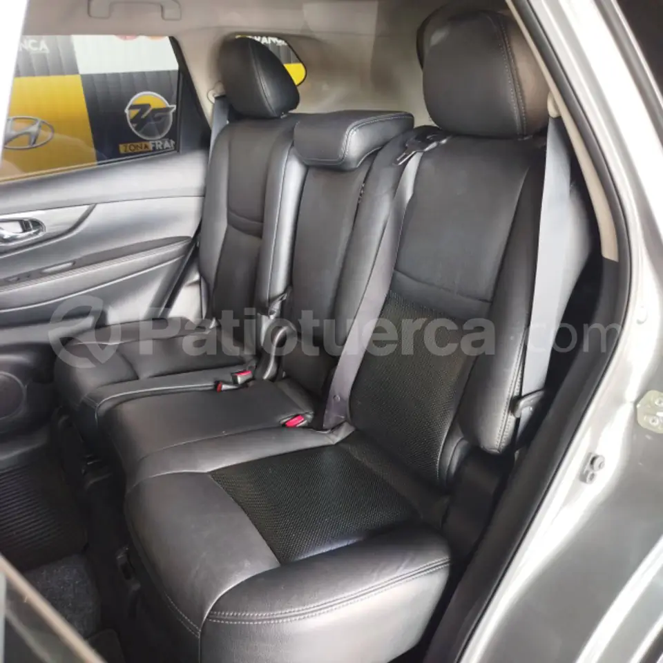Foto 10 de Nissan X-Trail Sense 2 Row