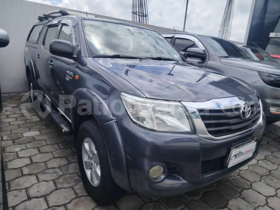 Foto 1 de Toyota Hilux