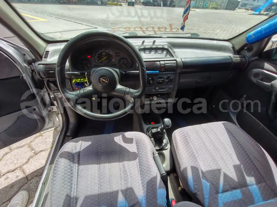 Foto 7 de Chevrolet Corsa