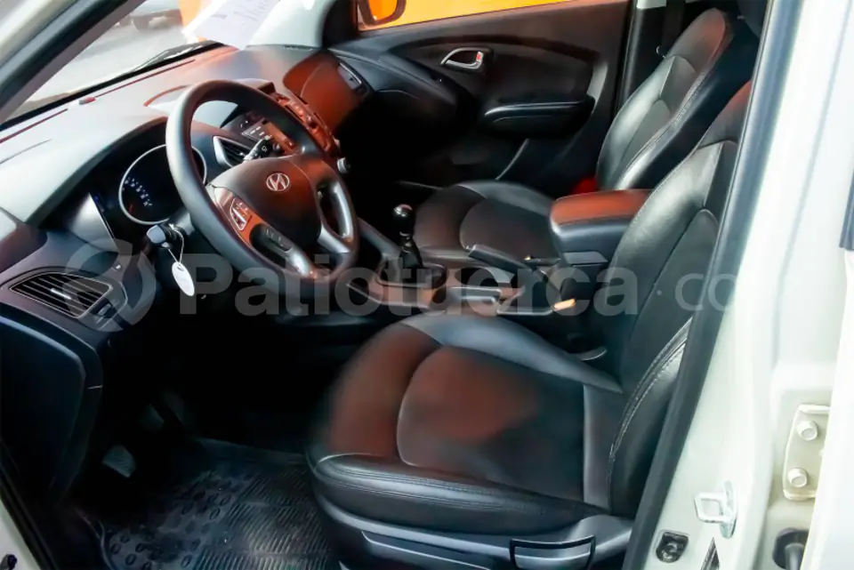 Foto 7 de Hyundai Tucson IX