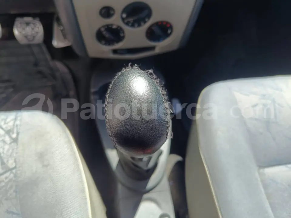 Foto 5 de Renault Logan