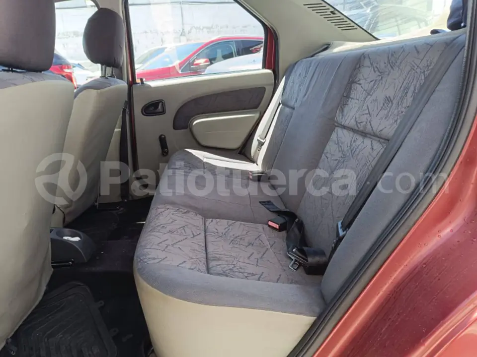 Foto 7 de Renault Logan