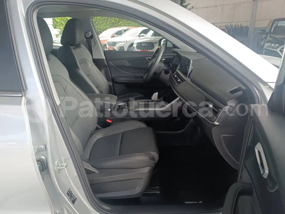 Foto 9 de Chery Tiggo 4 Pro Luxury