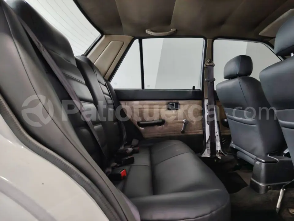 Foto 15 de Mazda 323 NX