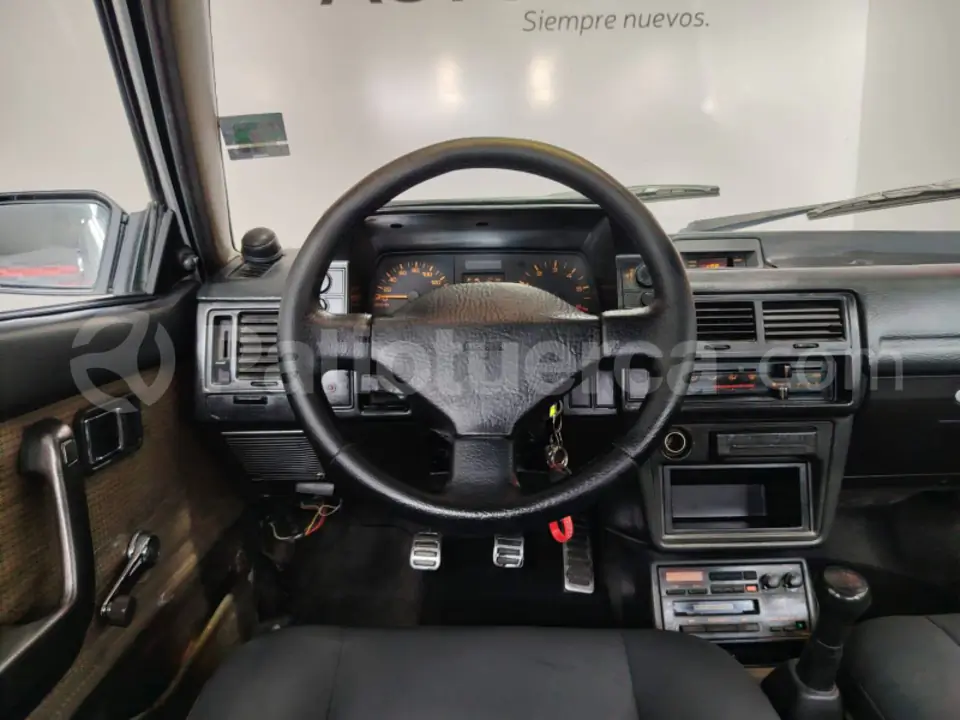 Foto 17 de Mazda 323 NX