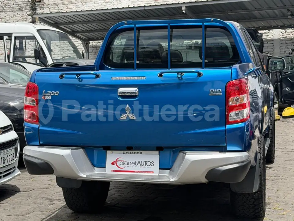 Foto 7 de Mitsubishi L200 HIRIDER