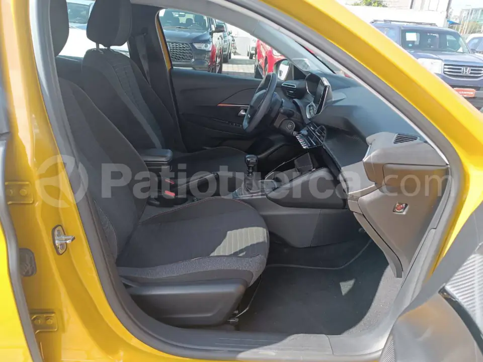 Foto 9 de Peugeot 208