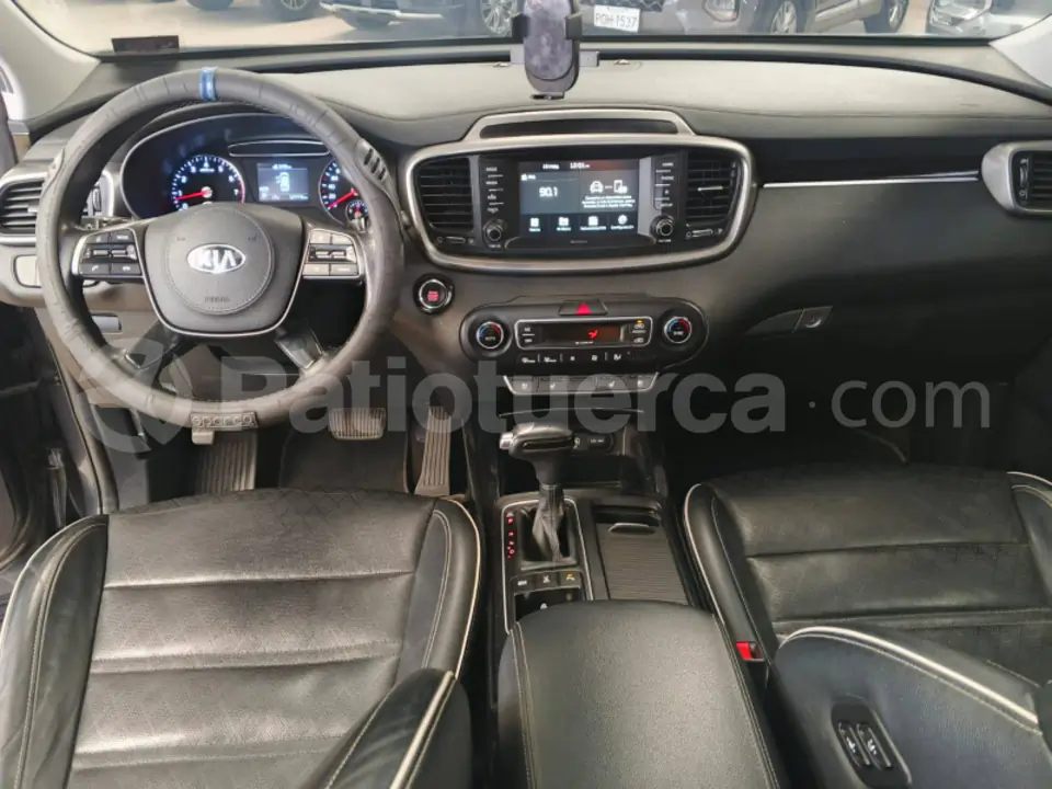 Foto 4 de Kia Sorento