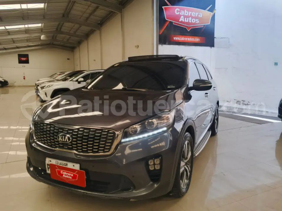 Foto 4 de Kia SORENTO GLS