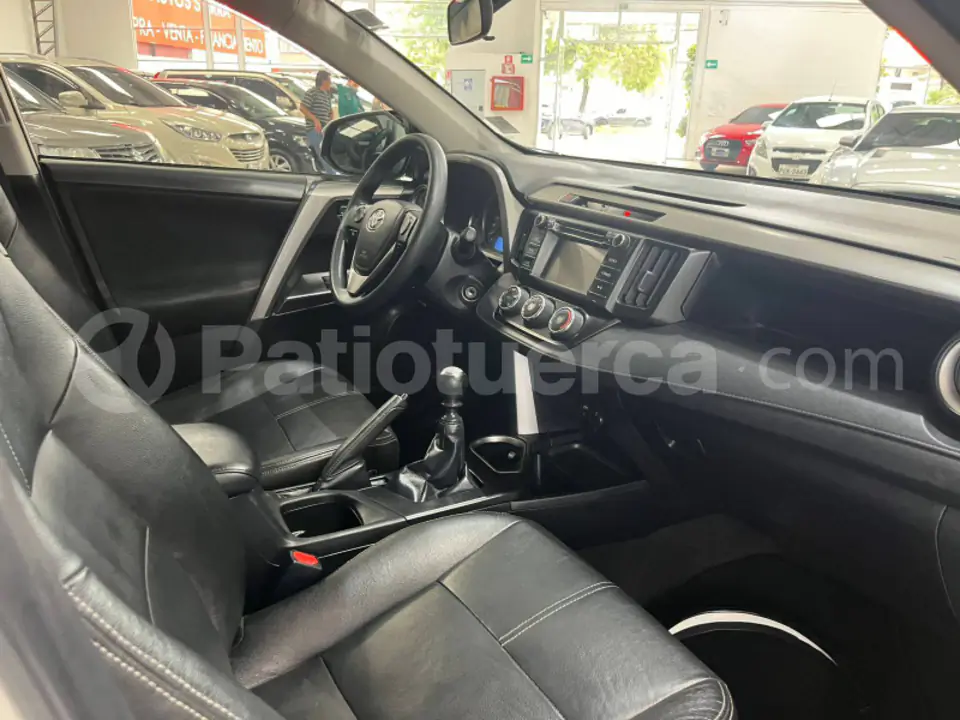 Foto 4 de Toyota RAV 4