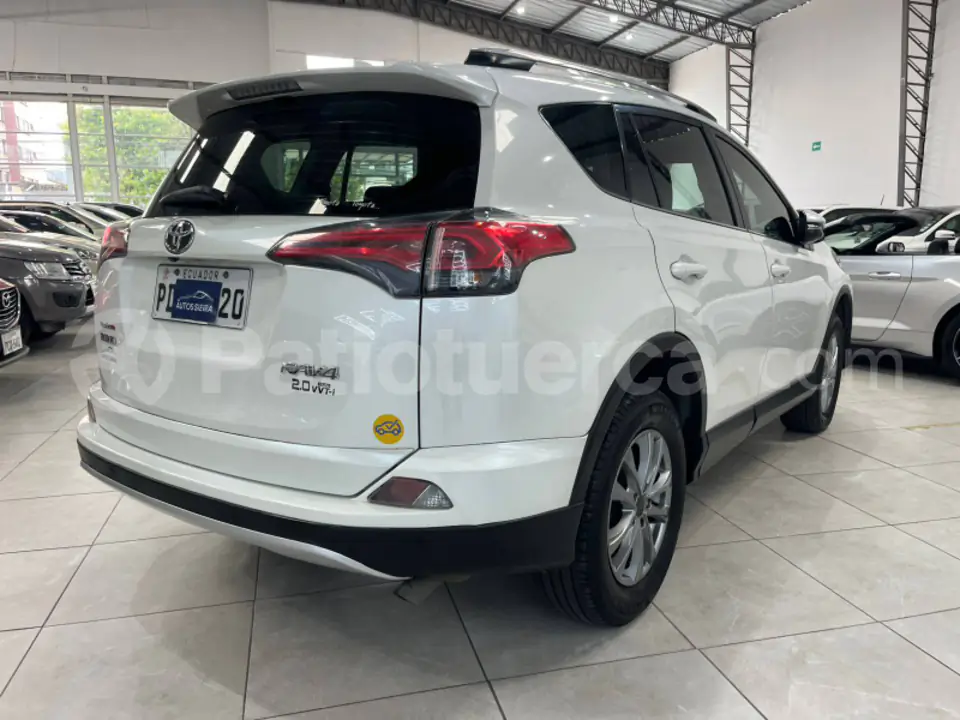 Foto 6 de Toyota RAV 4