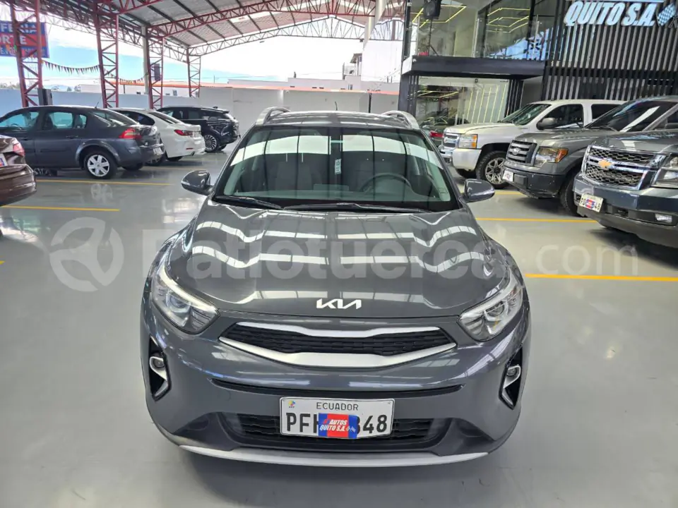 Foto 1 de Kia Stonic LX