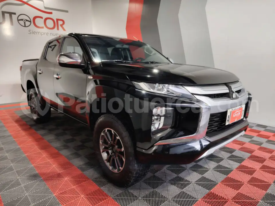 Foto 8 de Mitsubishi L200 GLX