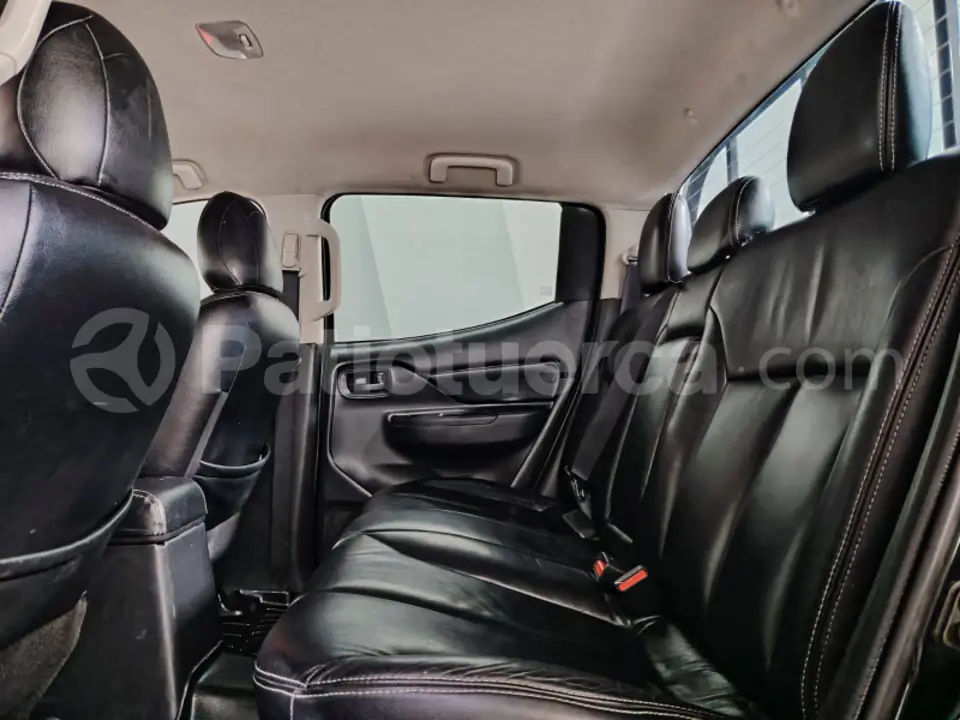Foto 18 de Mitsubishi L200 GLX