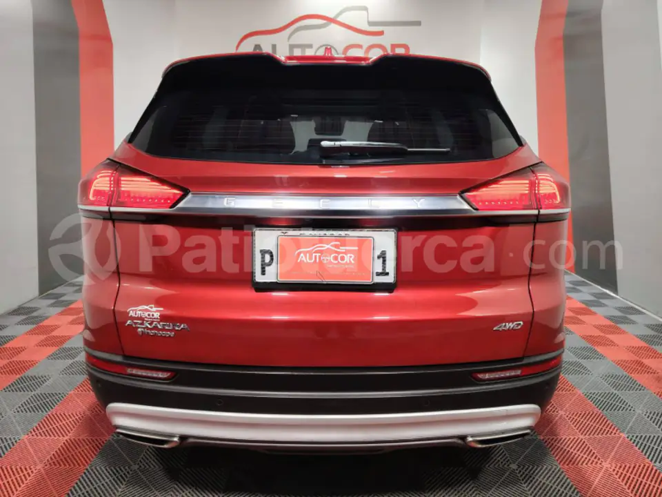 Foto 3 de Geely Azkarra