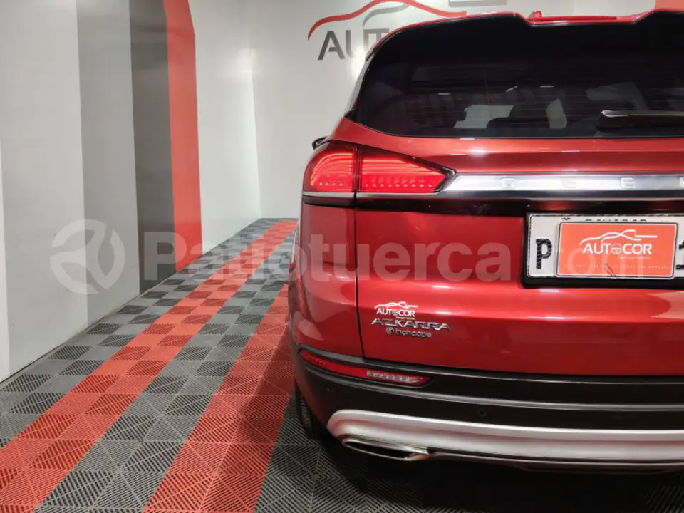 Foto 13 de Geely Azkarra