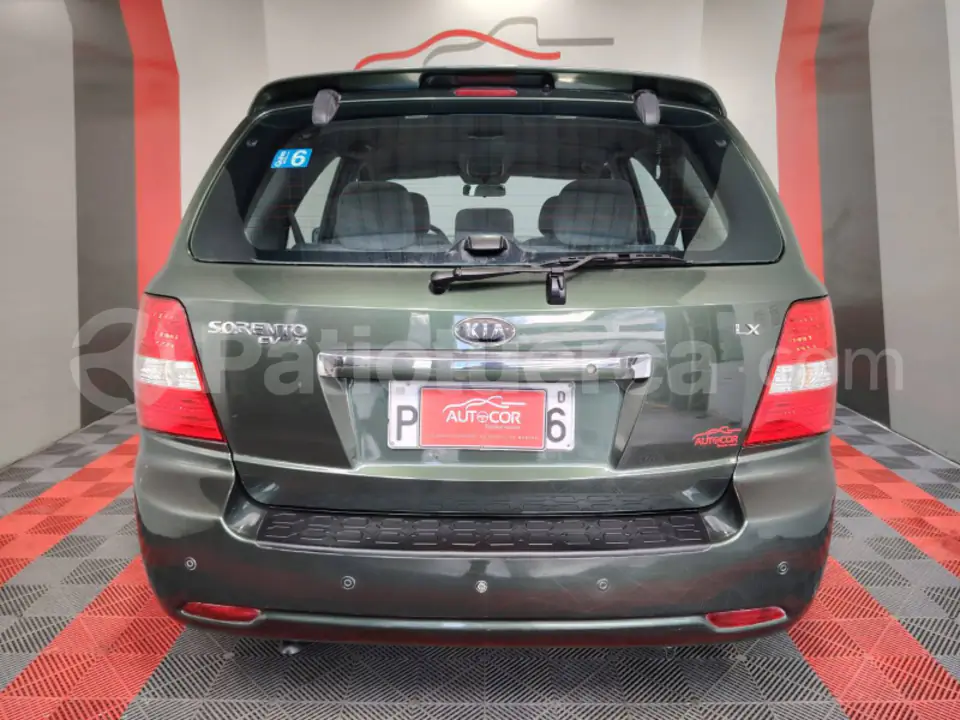 Foto 9 de Kia SORENTO LX