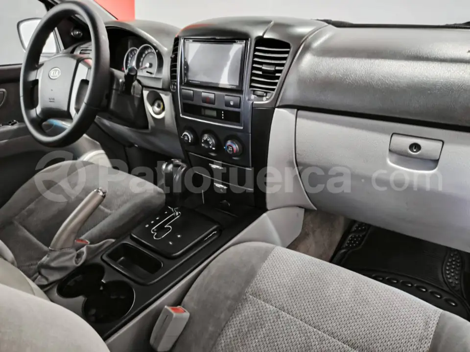 Foto 20 de Kia SORENTO LX
