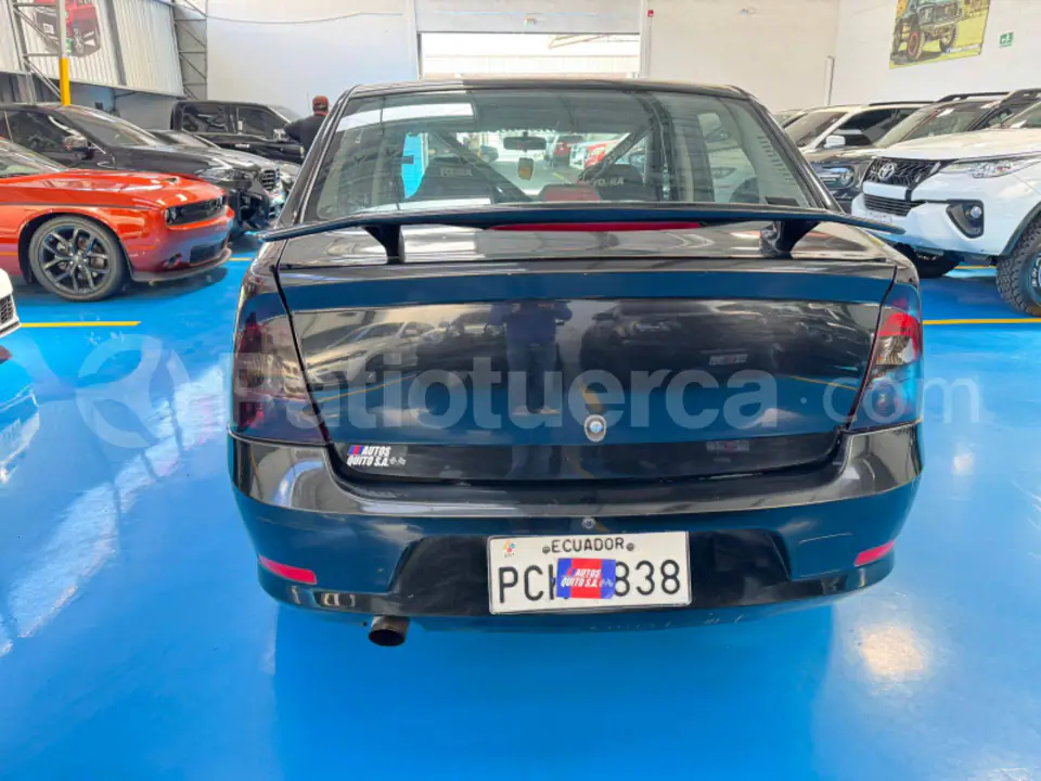 Foto 6 de Renault Logan