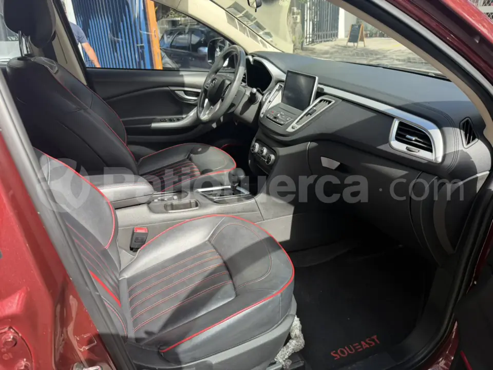 Foto 4 de Soueast DX7