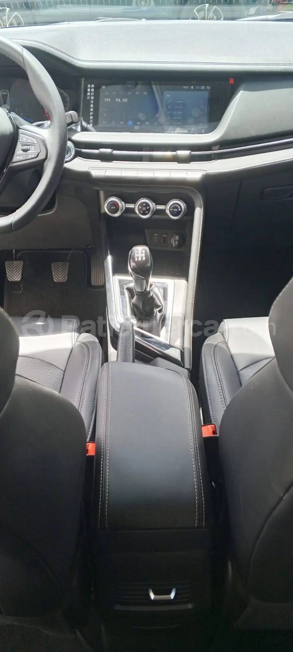 Foto 7 de Changan NEW CS15 GT