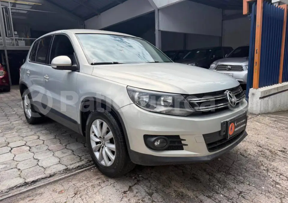 Foto 2 de Volkswagen Tiguan Trendline