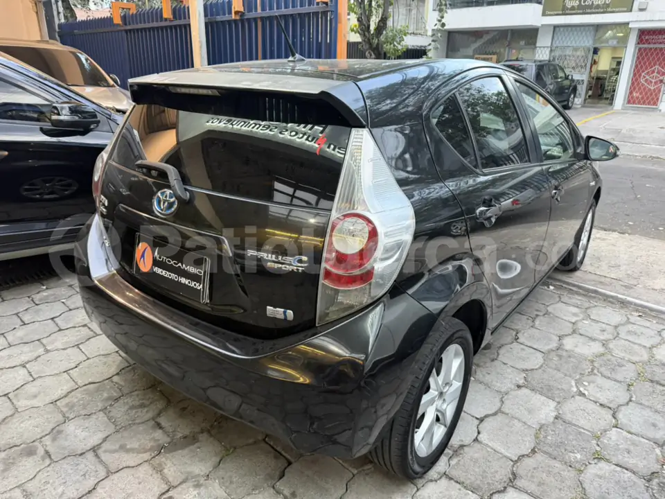 Foto 6 de Toyota Prius C Sport