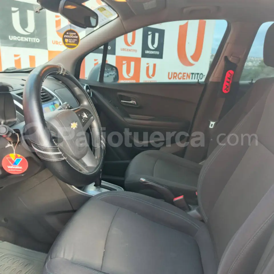 Foto 7 de Chevrolet Tracker LT