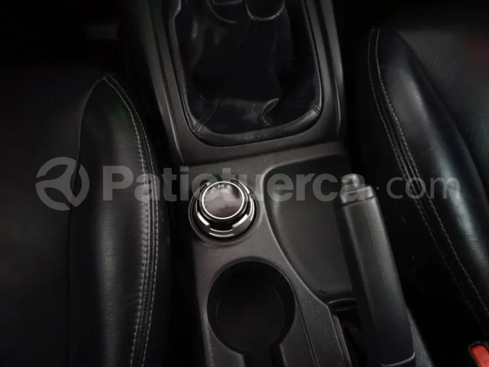 Foto 13 de Mitsubishi L200 GLX