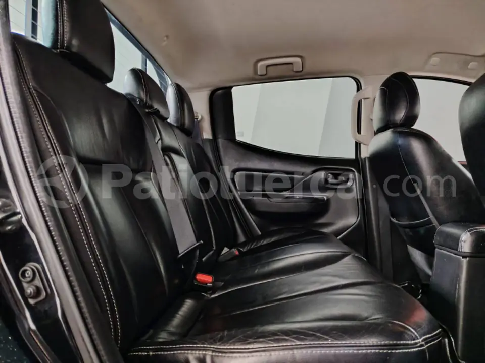 Foto 20 de Mitsubishi L200 GLX