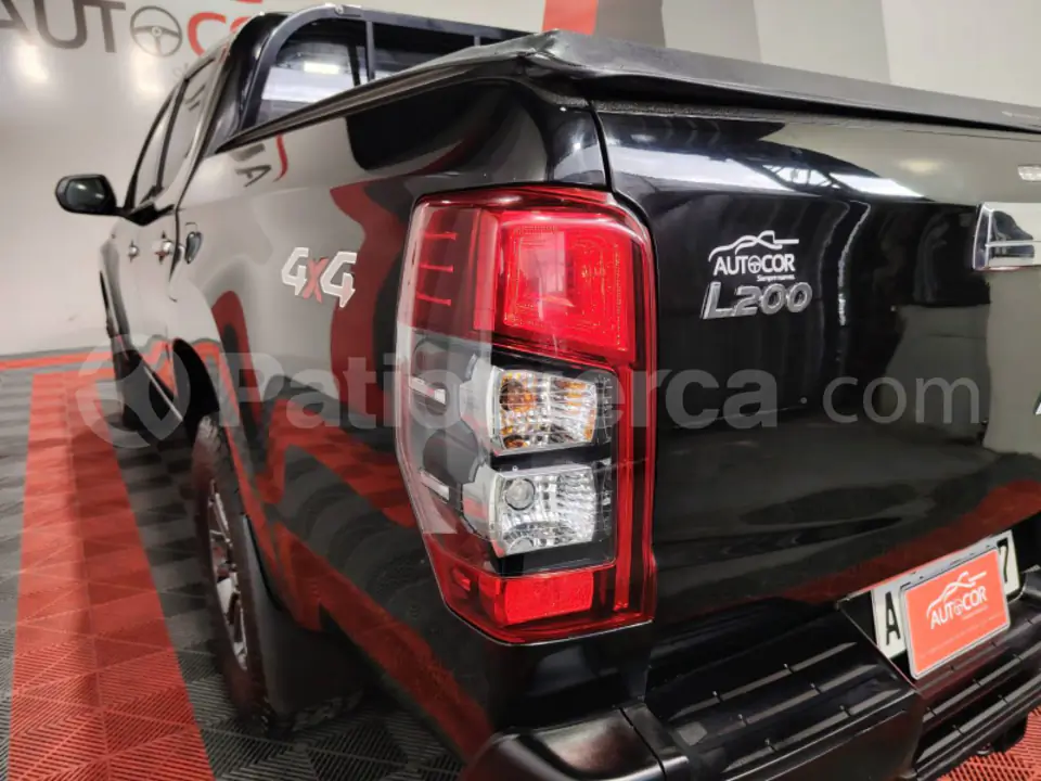 Foto 24 de Mitsubishi L200 GLX