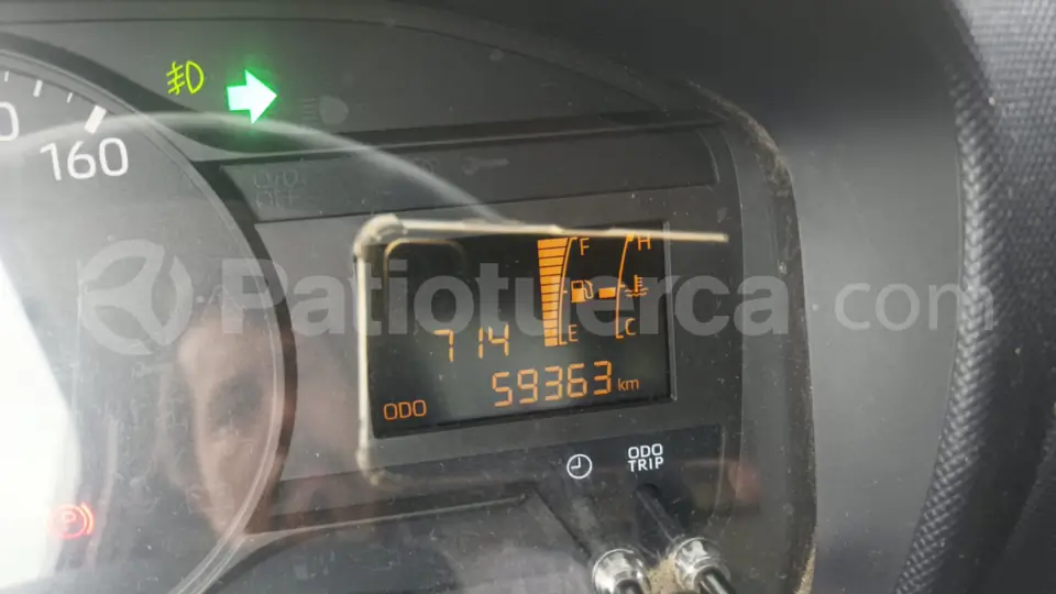 Foto 20 de Hino 716