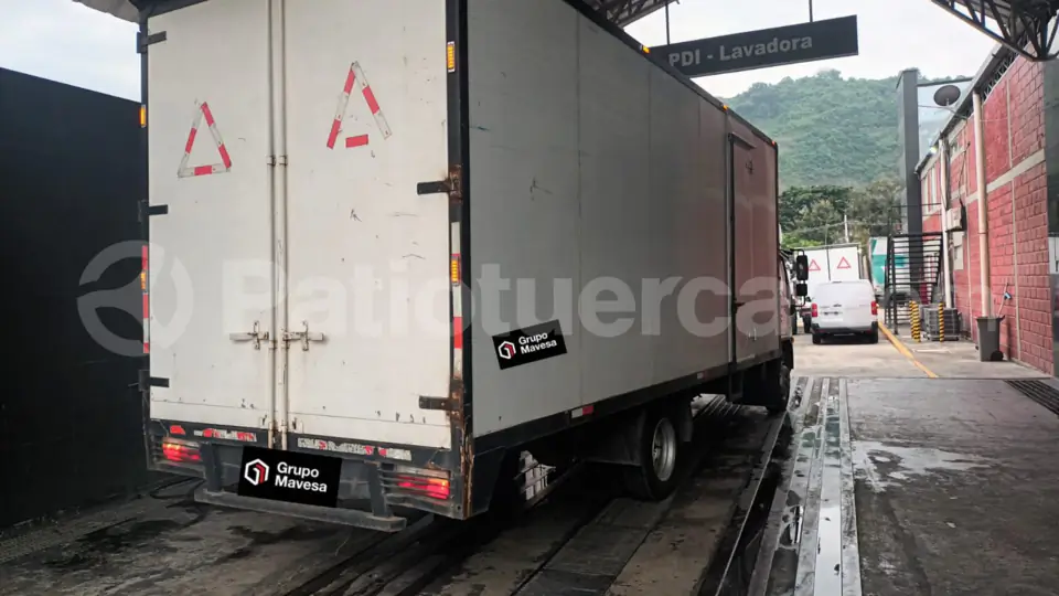Foto 3 de DongFeng C1217