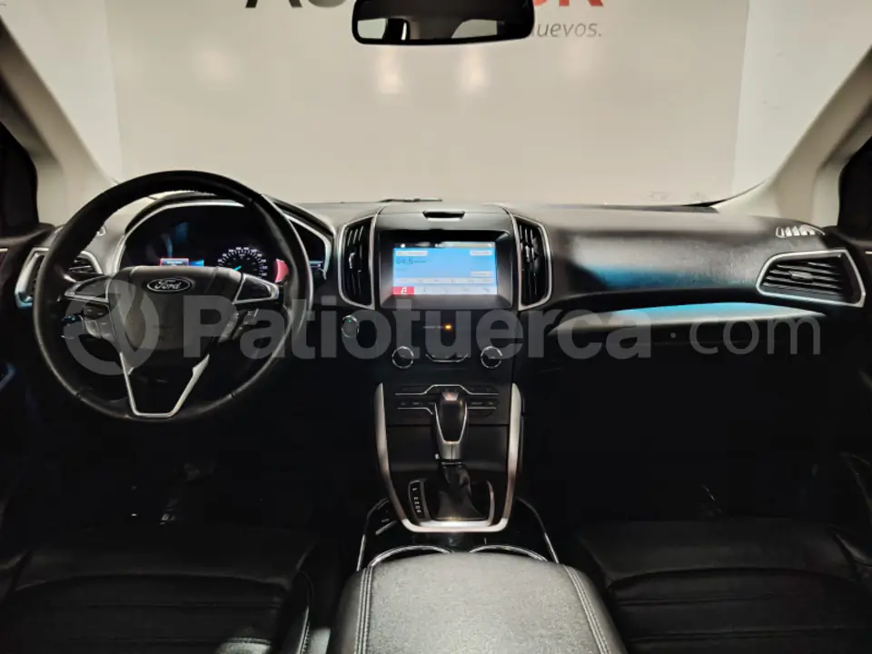 Foto 18 de Ford Edge