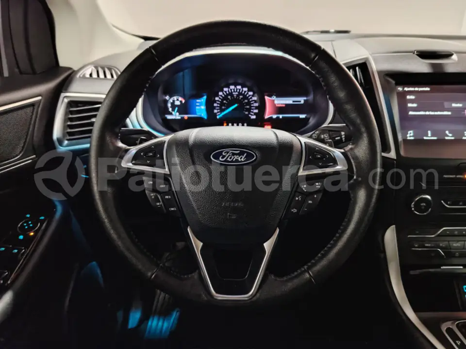 Foto 19 de Ford Edge