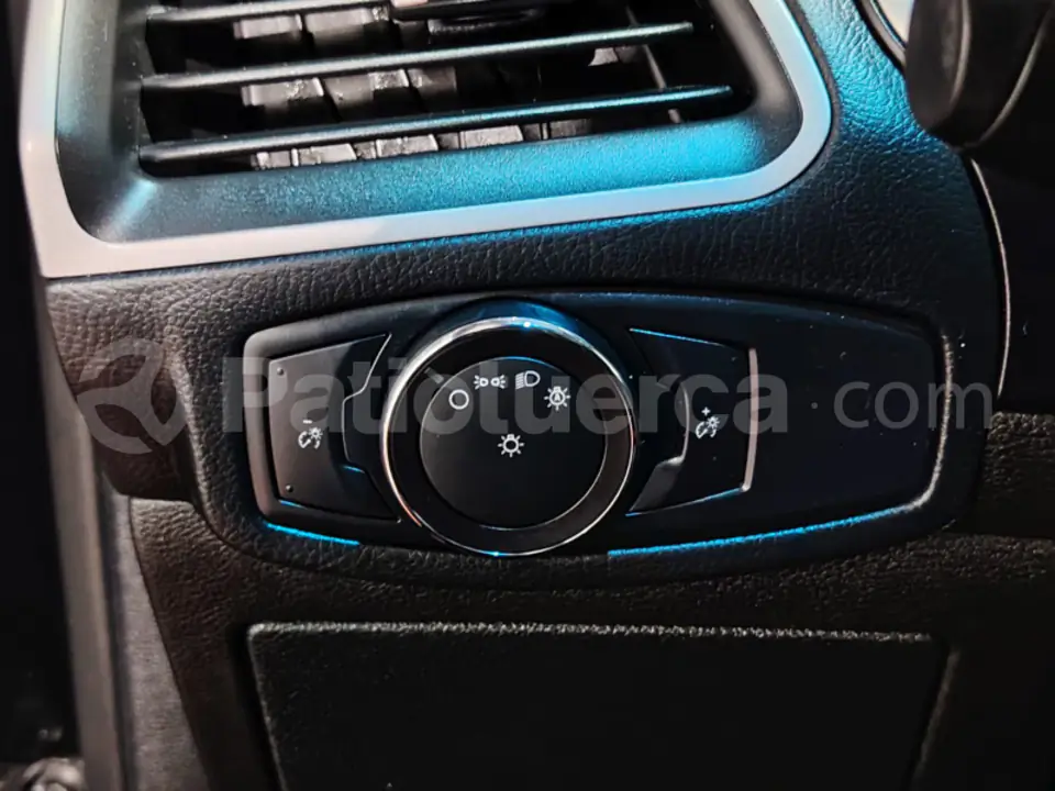 Foto 23 de Ford Edge